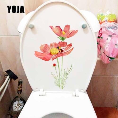 YOJA 15.7X23.1CM Beatiful Wall Sticker Toilet Seat Decal Living Room Home Decor Little Red Flowers And Little Bee T5-0939