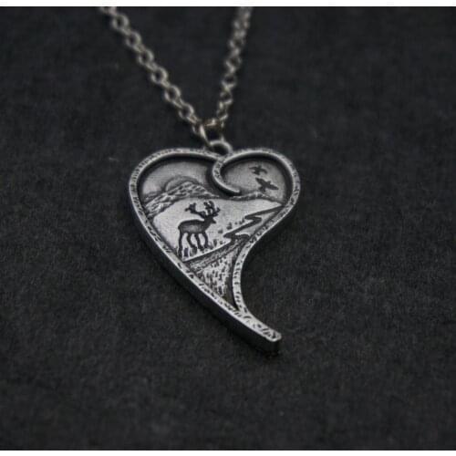 Forest Nature Loving Deer Pendant Necklace For Women Gift Mountains And Animal Neckalces