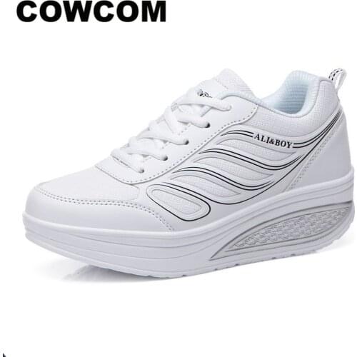 COWCOM Wholesale Black Womens Sneakers Womens Air Cushion Thick Bottom Running Casual Shoes Shoes Platform Shoes CYL