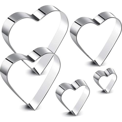 5 Pieces Heart Shape Cookie Cutter Set Valentine Cookie Cutter Stainless Steel Heart Cutter Valentines Day Present