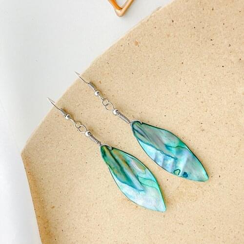 Colorful Shell Earrings Fashion Natural Stone Stainless Steel Crochet Earrings for Women Earrings Long Wholesale Halloween