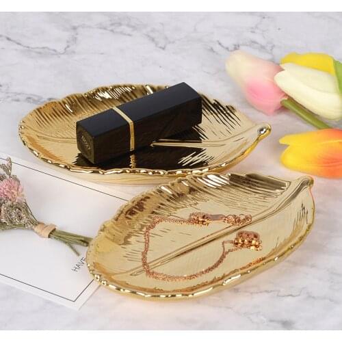 Nordic gold leaf ceramic storage plate gold leaf jewelry tray dry fruit plate home furnishings platters and trays