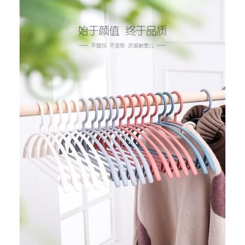 10 Pcs/Lot /40.8cm/ Plastic Wide Shoulder Coat Hanger Household Slip Resistance Thick Clothes Hanging Space Saving