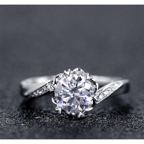 100% 18K 750Au Gold ring Moissanite Diamond Ring Wedding ring D color VVS With national certificate