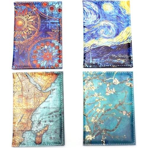 Colored Drawing 3D Print World Map Passport Cover Men Women PU Leather Travel Passport Holder Case Card ID Holders 14.2*9.8cm