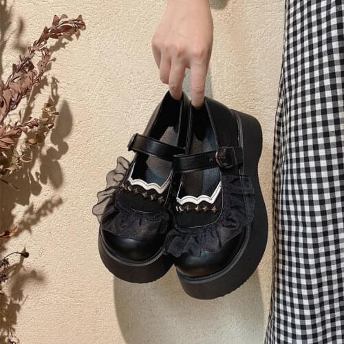 Apanzu Lolita Shoes Platform Mary Janes Leather Shoes Flower Lace Ruffle Round Toe Rivet Black Retro Cosplay Kawaii Shoes Maiden