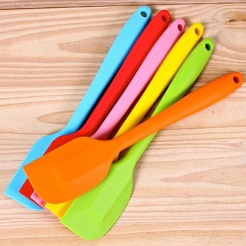 Scraper Spatulas Multicolor Heat Resistant Silicone Non Stick Cake Cream Baking Kitchen Pastry Tools Bakeware Decorator Hot Sale