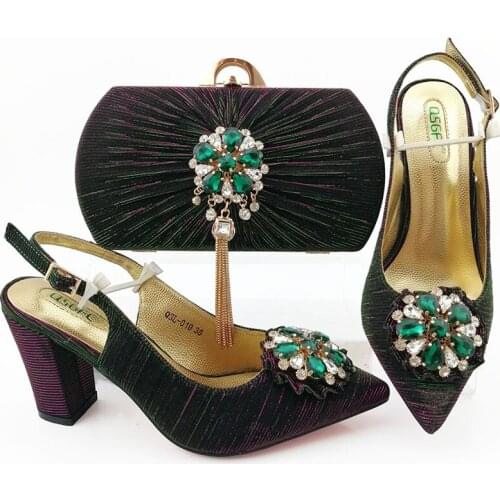 Green Color Nigerian Women Shoes And Bag 9 CM Heel Shoes With Matching Bag Set Italian design Womens Party Shoes and Bag Set