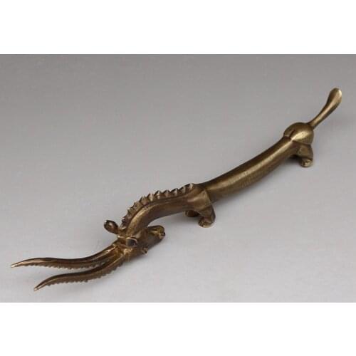 Antique brass antelope corner pen holder copper brush retro pen rest pen mountain