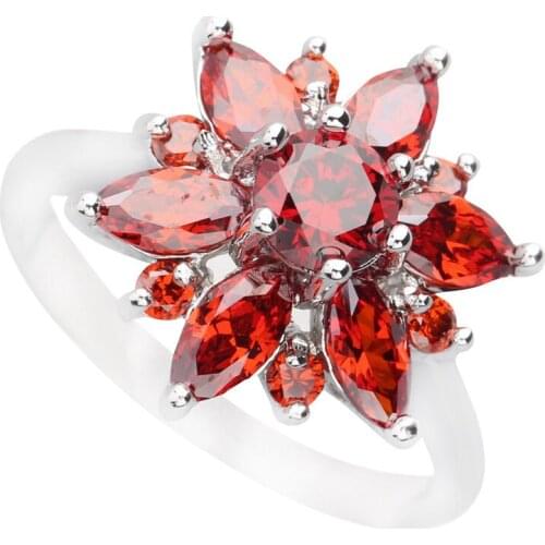 Trendy-Swiss Red Garnet 5*5mm Semi-precious Stone Silver Cool For Women Ring Q1191