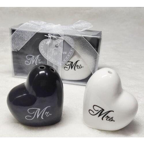 60sets=120pcs ceramic heart Mr.&Mrs. salt and pepper shaker sets ceramic wedding bridal showers party favors and gifts for guest