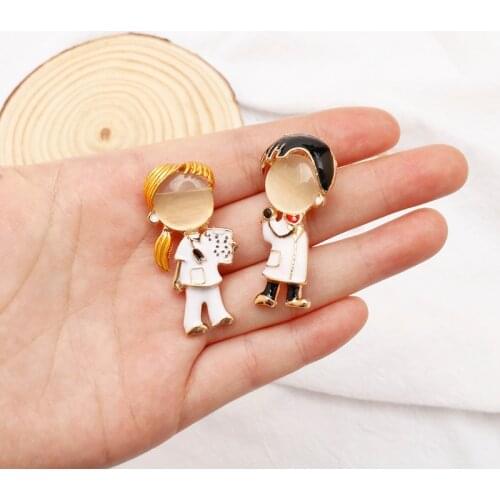 Creative Opal Oil Enamel Brooch Doctore Nurse Brooches Women Medical Jewelry