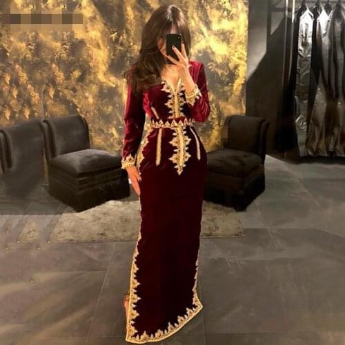 Morocco Caftan Evening Gowns V Neck Mermaid Prom Dresses Side Slit Velvet Gold Lace Applique Long Sleeves Formal Evening Party D
