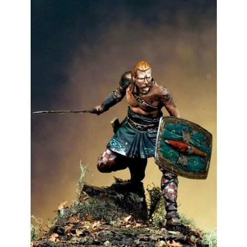 New Unassembled 1/24 75mm ancient warrior with Sword and base Resin Figure Unpainted Model Kit