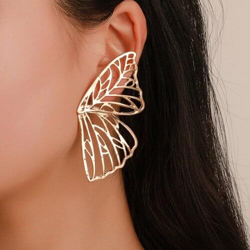 2019New Gold Silver Color Hollow Butterfly Earrings Elegant Big Fan Shaped Metal Women Stud Earrings Fashion Jewelry Accessories