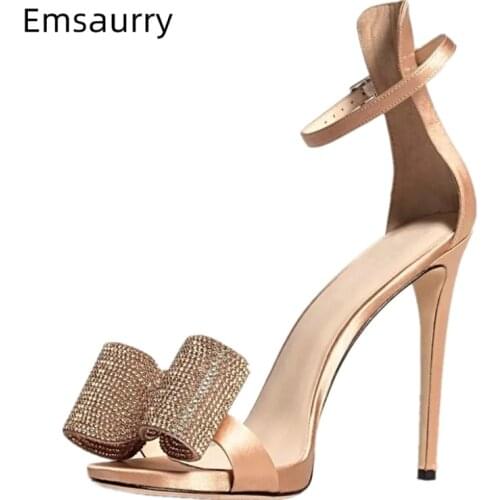 2021 Chic Summer Bowtie Gladiator Sandals Women Thin Heel Back Zip Bling Crystal Butterfly-knot Sexy Party Shoes Woman