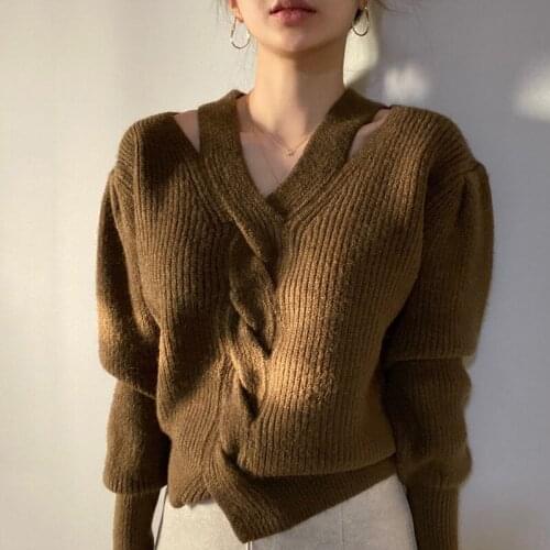 Korean Style Chic V-neck Cross Cutout Strapless Loose Long-sleeved Knitted Pullover Sweater Autumn 2021