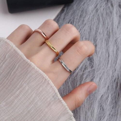 Minimalism Open Buckle Rings for Women Trendy Narrow Slightly Wave Circle Loops Finger Anillos Punk Hip Hop Jewelry Accessories