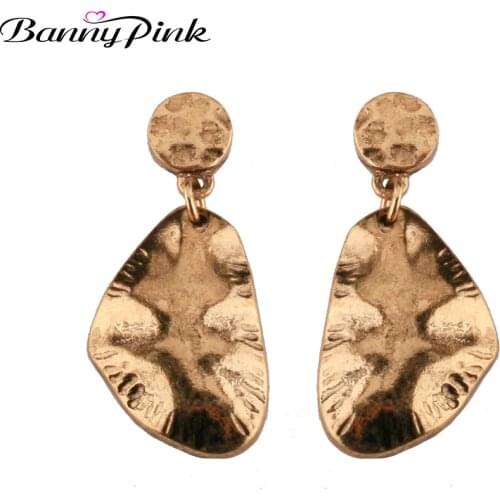 Banny Pink New Punk Geometrical Pendant Earrings Chunky Metal Hammered Studs Earrings Over Sized Alloy Earrings For Elegant Lady