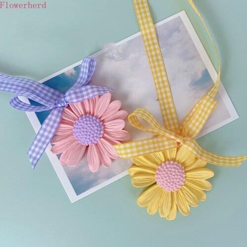 Small Daisy Aroma Gypsum Listed Silicone Mold Flower Mold Outlet Car Diffuser Stone Silicone Mold Cake Decorating Fondant Tools