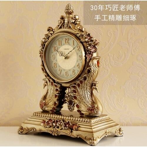 NN Clock living room creative clock personality bell desktop Mute Taiwan bell peacock Decoration