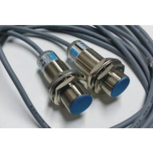 Taiwan new original FOTEK Inductive Proximity Switch PM18-05P