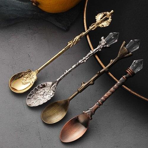 6Pcs/set Cutlery Set European Palace Tableware Fruit Fork Retro Coffee Spoon Fork Dessert Table Decoration Spoon Teaspoon