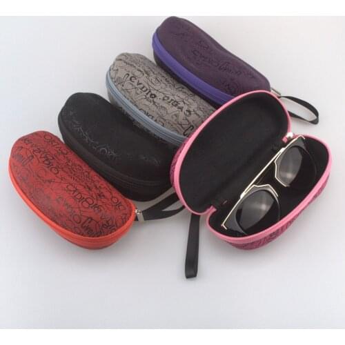 New Letter Zipper Peanut Eye Glasses Brand Sunglasses Hard Case Portable Holder Protector Sunglasses Box 5 Colors