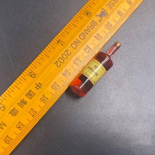 1/6 Scale Yellow VSOP Plastic Wine Bottle Model for 12''Figure Body DIY Accessories