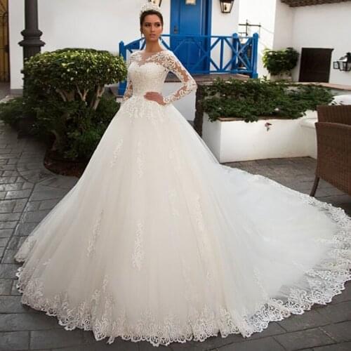 Luxurious Long Sleeves Wedding Dresses 2 In 1 Appliques Tulle Beach Pregnant Bridal Gowns with Detachable Jacket 2021