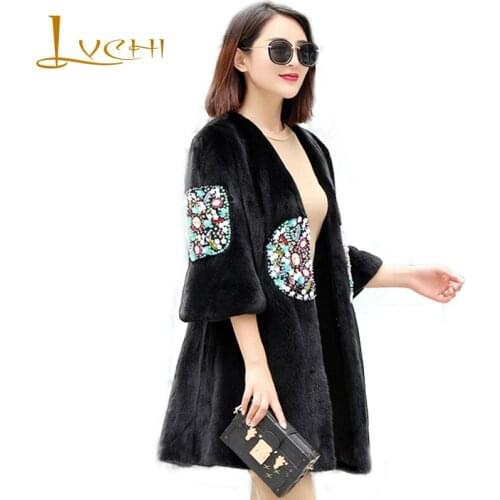LVCHI Winter 2019 Mink Fur Coat Womens Natural Fur Crystal diamond flowers Three Quarte V-Neck Heavy hand Medium Mink Fur Coats