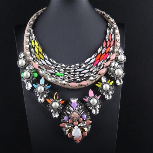 Glassysky Chokers On The Neck