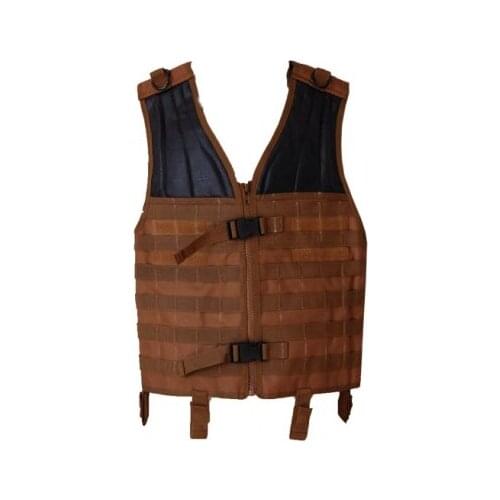 Molle tan tactical vest. Clothes to make airsoft