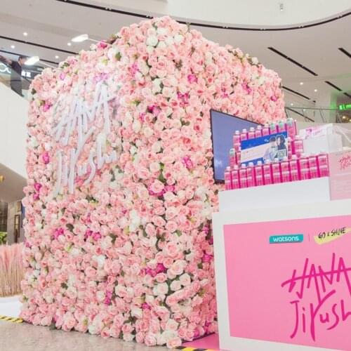 Artificial Flower Panel Exquisite Multipurpose Faux Silk Flower Decorative Stimulation Rose Wall Panel for Wedding decoration