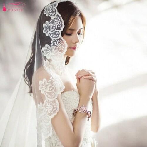 Floral Lace Simple Wedding Veils 135cm Vintage Bohemian Wedding Bridal Veil Bride Accoriess DQG1245