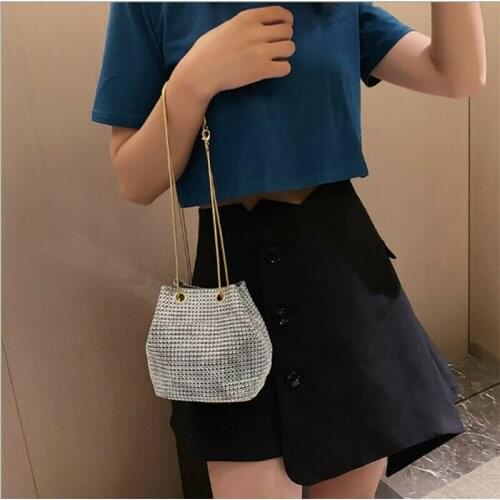 Lady Messenger Bag Elegant Gold Chain Rhinestone Silver Bag Fashion Bucket Shoulder Bag Large Capacity