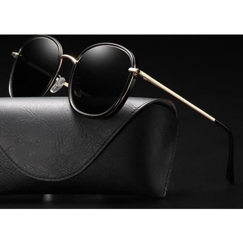 Sunglasses Men and Womens New Polarizing Sunglasses Classic Dazzling Sunglasses Driving Mirror Fashion Glasses