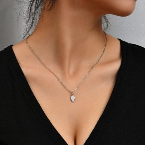 Necklaces Specially Designed for Women Couple Necklaces Silver Color Palm Shape Pendant Necklace Birthday Gift for Girlfriend