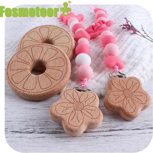 Fosmeteor Customizable Silicone Personalised Name Beech Flower Pacifier Clip Baby Silicone Crown Holder Baby Bath Gift