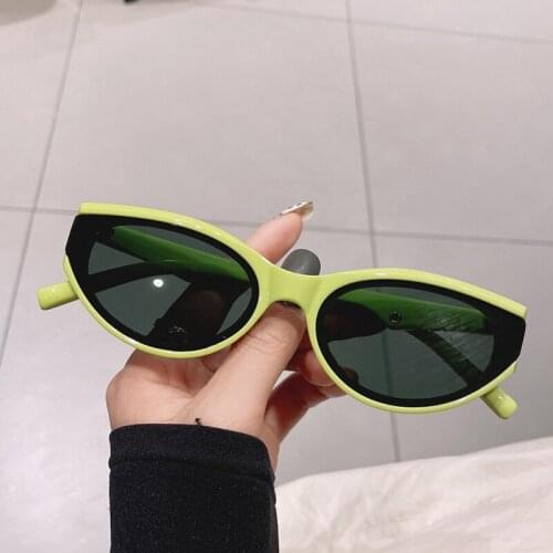 2021 New Fashion Fresh Green Cat Eye Sunglasses Women Vintage Cateye Frame Sun Glasses Female Show Color Shades Oculos Feminino