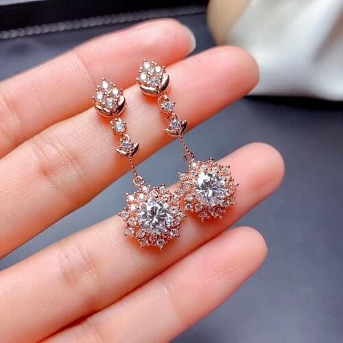 Moisanite stud earrings attractive character women silver earrings 925 sterling silver necklaceshiny better than diamond gift