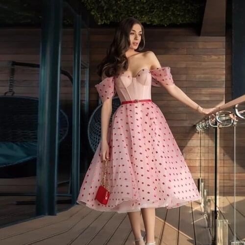 Lovely Red Dotted Tulle Prom Dress 2021 Sweetheart Off ShoulderA Line Tea Length Party Gowns School Pageant Skirts