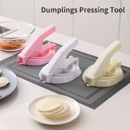 1 PCS Dumpling Skin Artifact Household Press Machine Kitchen Manual Skin Press Mold