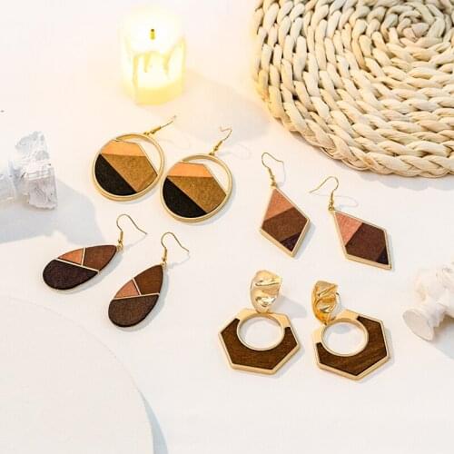 BLINLA 2020 Boho Geometric Wooden Drop Dangle Earrings For Women Oversize Gold Fashion Big Earring Female Korean Vintage Jewelry