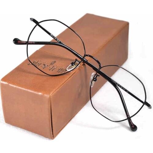 Pure Titanium Glasses Ultralight Frame Women Retro Square Prescription EyeglassesMen Polygon Male Optical Full Eyewear 9.2G