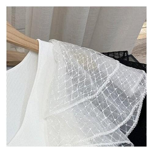 Women T-shirt 2021 Summer Lace Stitching Sleeves V-neck White and Black Two-color Sweater Top