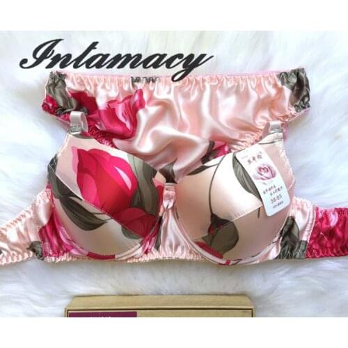 100% real Silk Underwear +Bra suit , Summer Cool And Comfortable real Silk suit