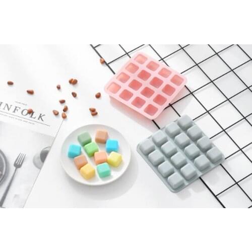 16 green and safe square silica gel ice cube DIY ice mold