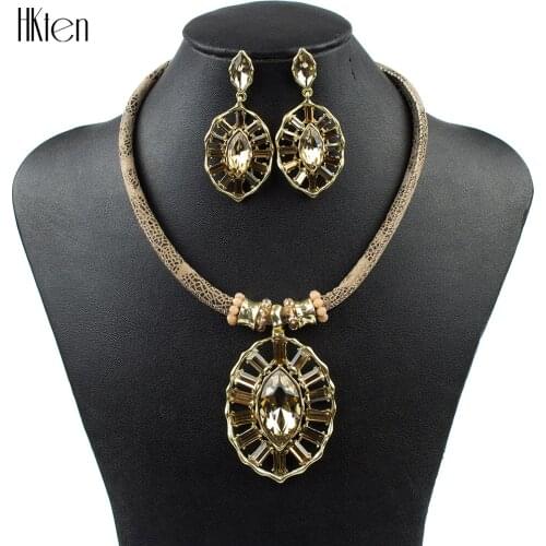 MS1504146 Fashion 2 C Jewelry Sets Light Brown Faux Leather Crystal Necklace Sets High Quality Jewelry Unique Spark Design