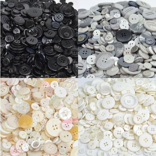 600 pcs 2-holes /4-holes Round plastic button mixed resin button clothing accessories for clothes DIY